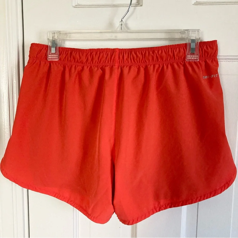 Nike Dri-Fit Lined Running Shorts, Women’s Size Medium Orangey Red/Coral